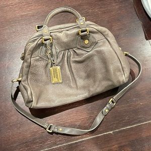 Marc Jacobs Pebbled Leather purse